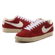 Soldes Chaussure Basket Nike Blazer Cuir Low Pour Homme en Rouge